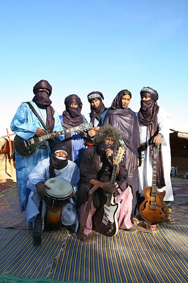 Tuareg rebel rock, the Tinariwen way
